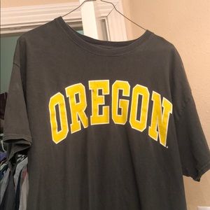 VINTAGE Oregon Ducks shirt